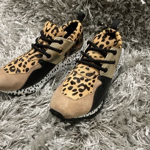 STEVE MADDEN CLIFF Animal Sneakers